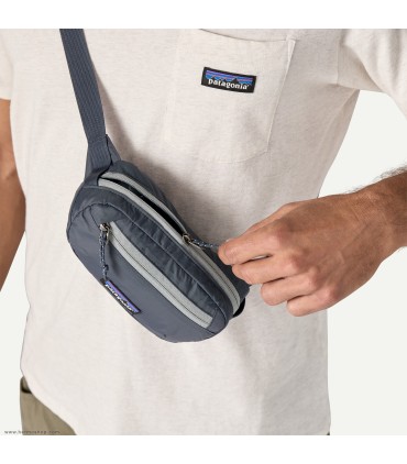 کیف کمری اورجینال پاتاگونیا مدل Travel Mini Hip Pack