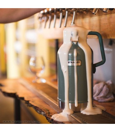 فلاسک استنلی 1.9L مدل The Easy-Pour Growler