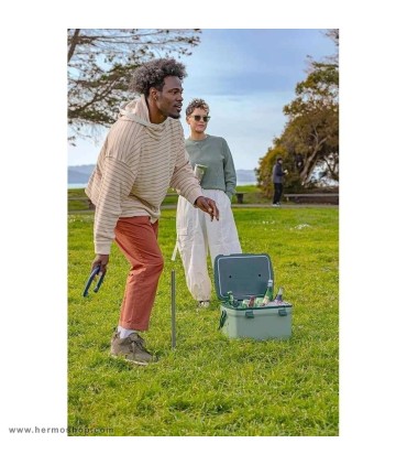 کول باکس استنلی 6.6L مدل The Easy-Carry Outdoor Cooler