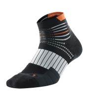 جوراب زنانه کایلاس مدل Mountain Running KH210048